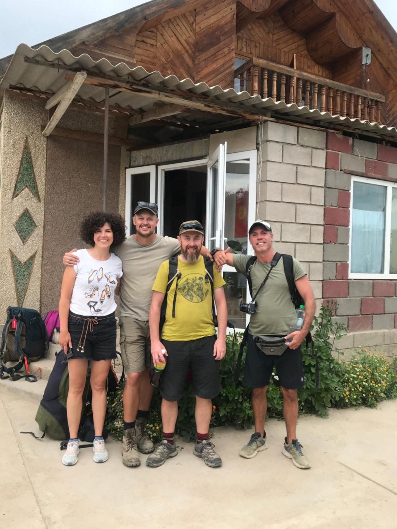 Guesthouse Bermet Tong Esterno foto