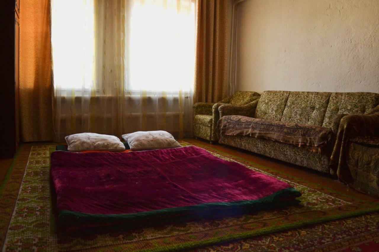 Guesthouse Bermet Tong Esterno foto