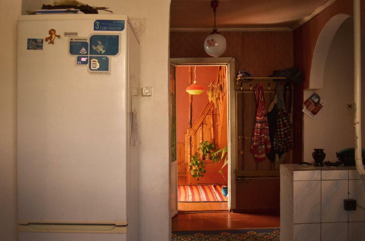Guesthouse Bermet Tong Esterno foto